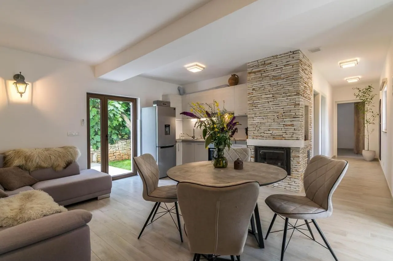 Villa Irma Golas