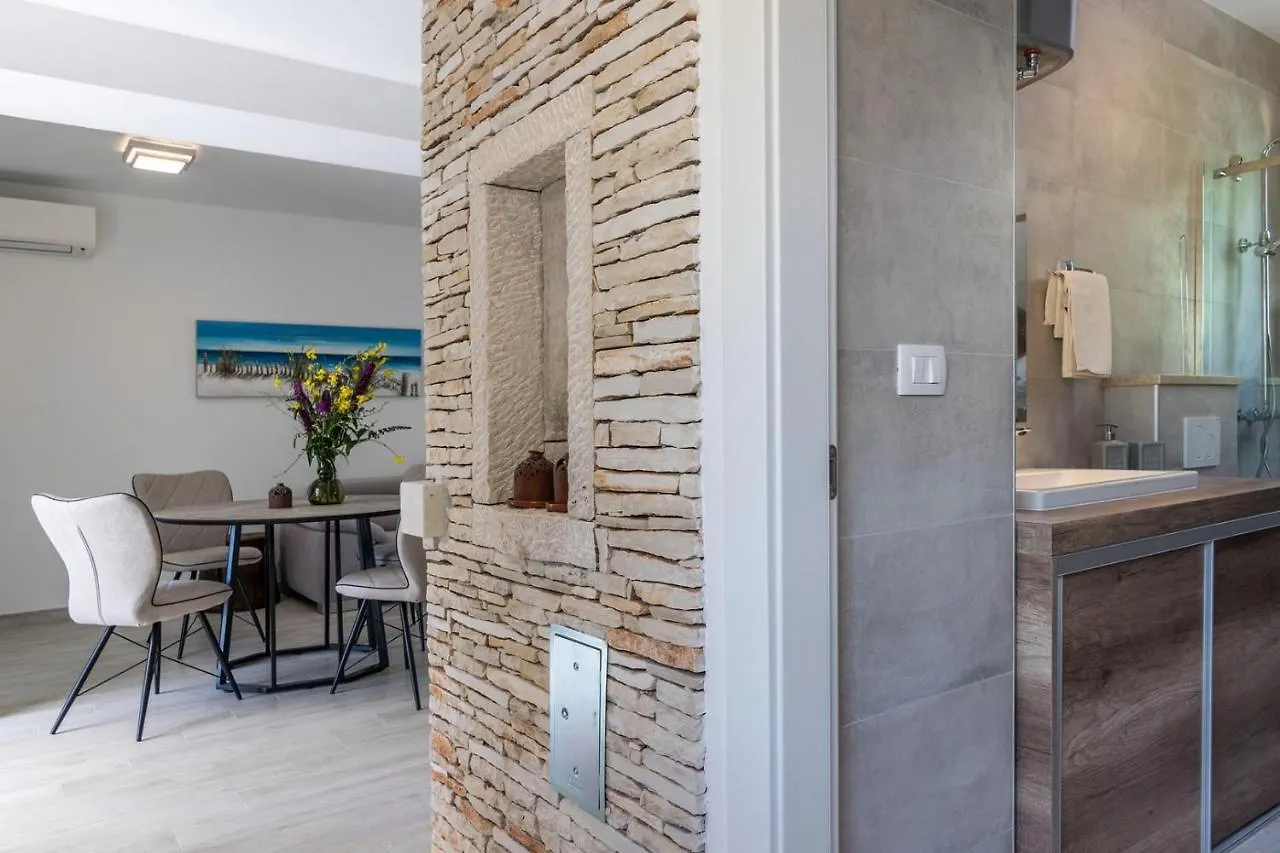 Villa Irma Golas