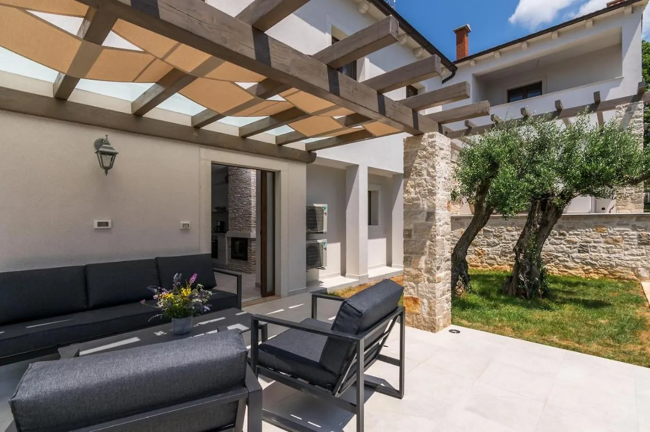 Villa Irma Golas